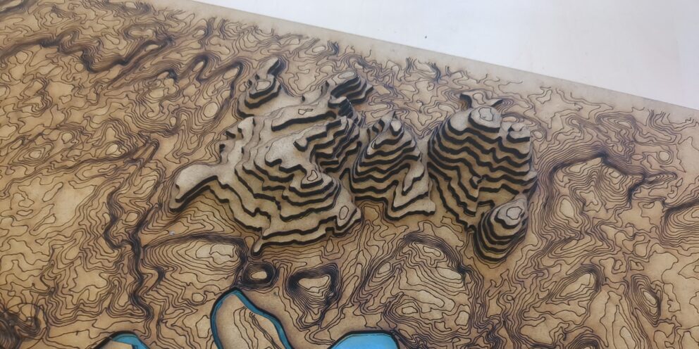 Plans touristiques en relief